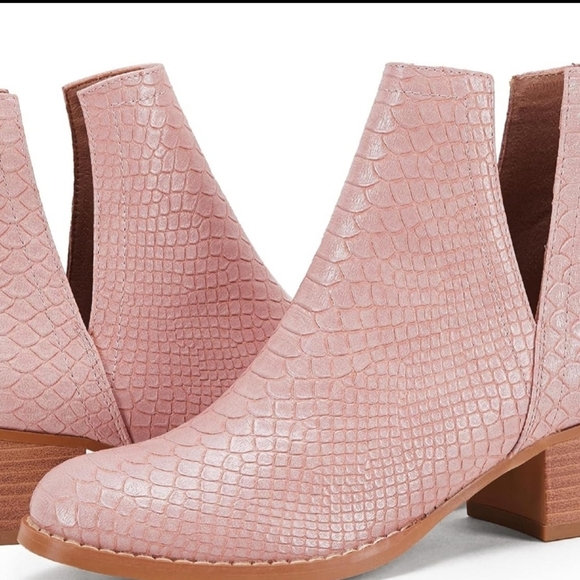 New! Pink ankle bootie boots low stacked heel closed toe slip on Western casual - Picture 5 of 11